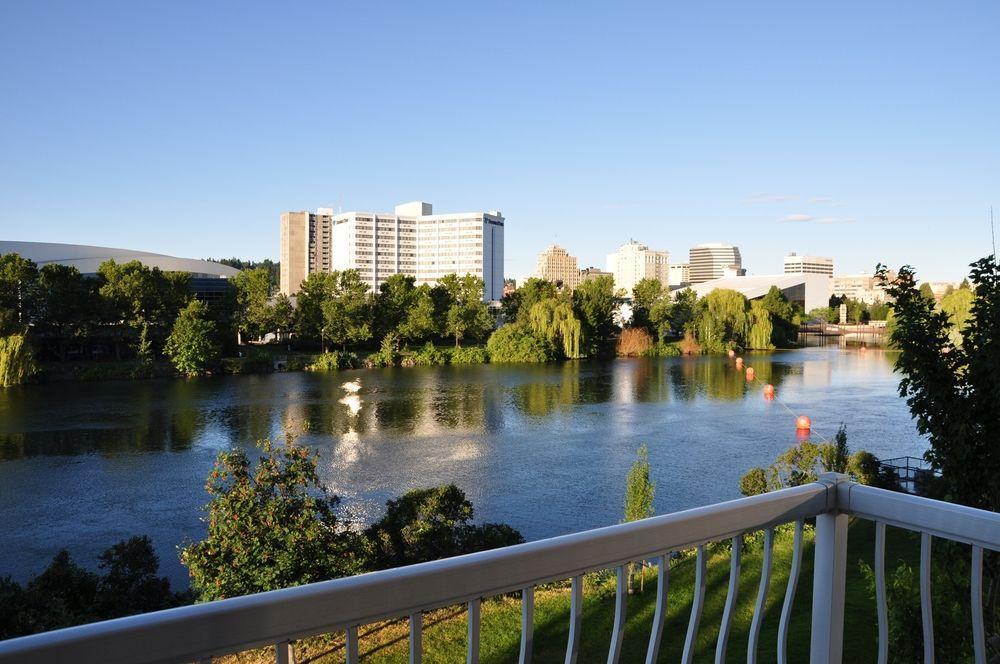 Oxford Suites Spokane Downtown Buitenkant foto