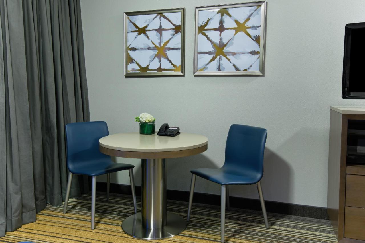 Oxford Suites Spokane Downtown Buitenkant foto