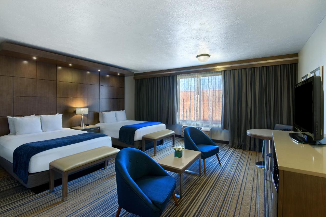 Oxford Suites Spokane Downtown Buitenkant foto