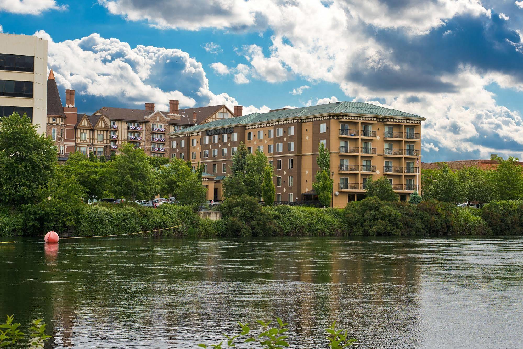 Oxford Suites Spokane Downtown Buitenkant foto
