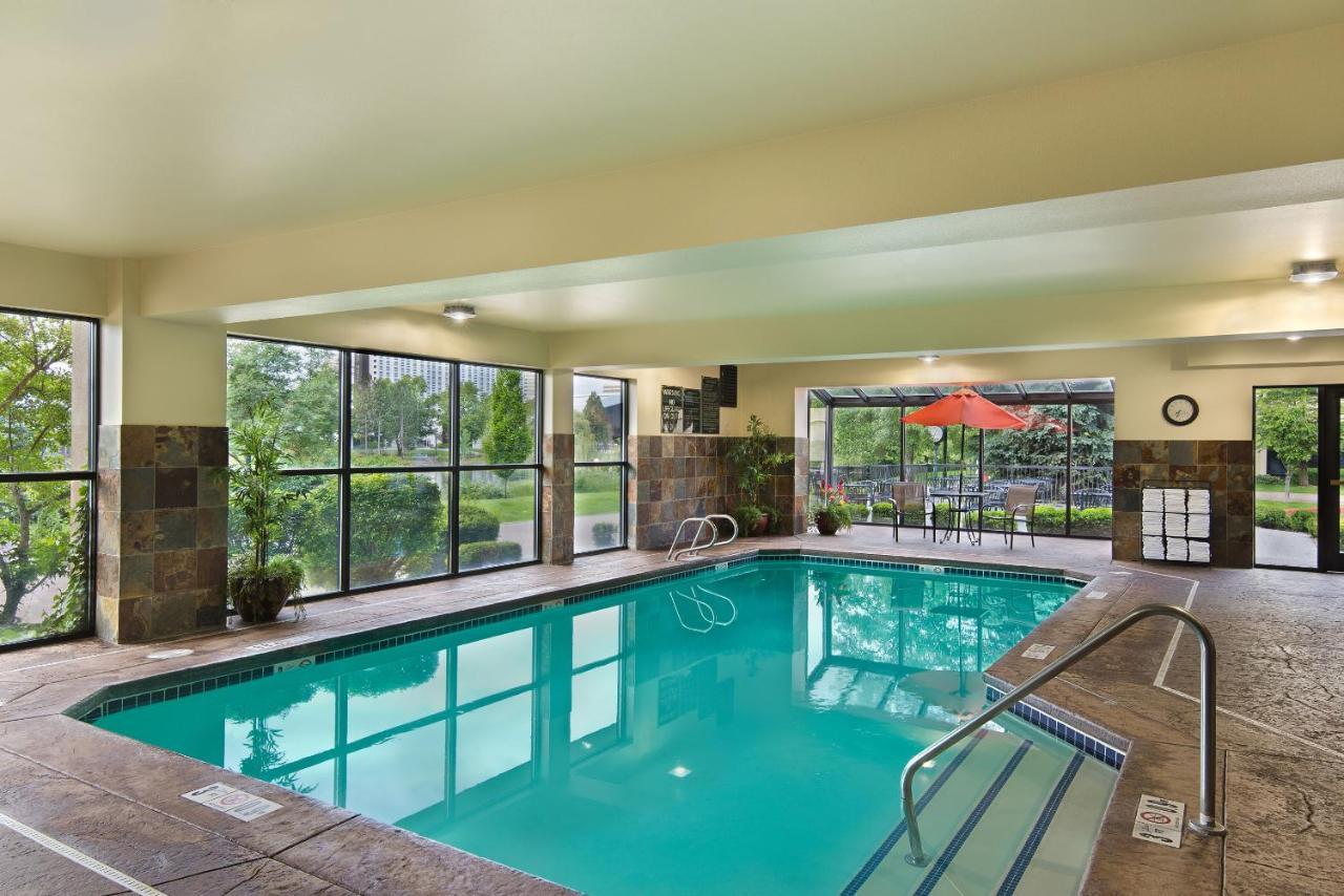 Oxford Suites Spokane Downtown Buitenkant foto